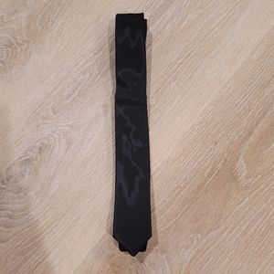 Calvin Klein Black Tie